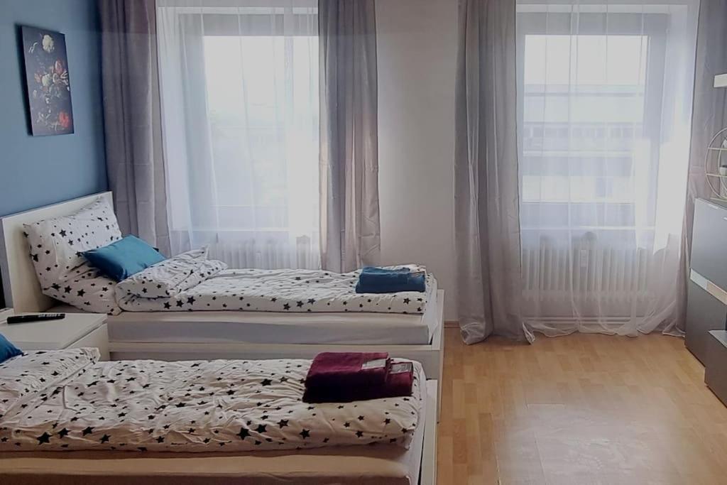 Schoene, Gemuetliche Wohnung, Voll Ausgestattet Wuppertal Eksteriør bilde